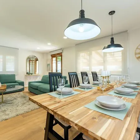 Lujo Y Piscina En Cantabria Apartamento *