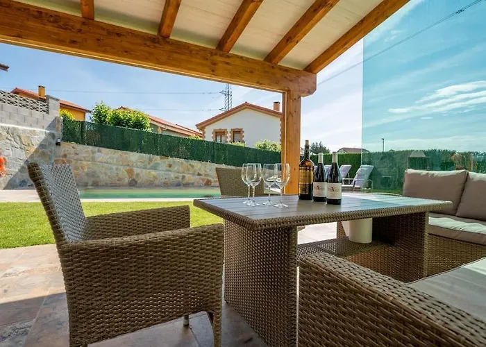 Апартаменты Lujo Y Piscina En Cantabria *